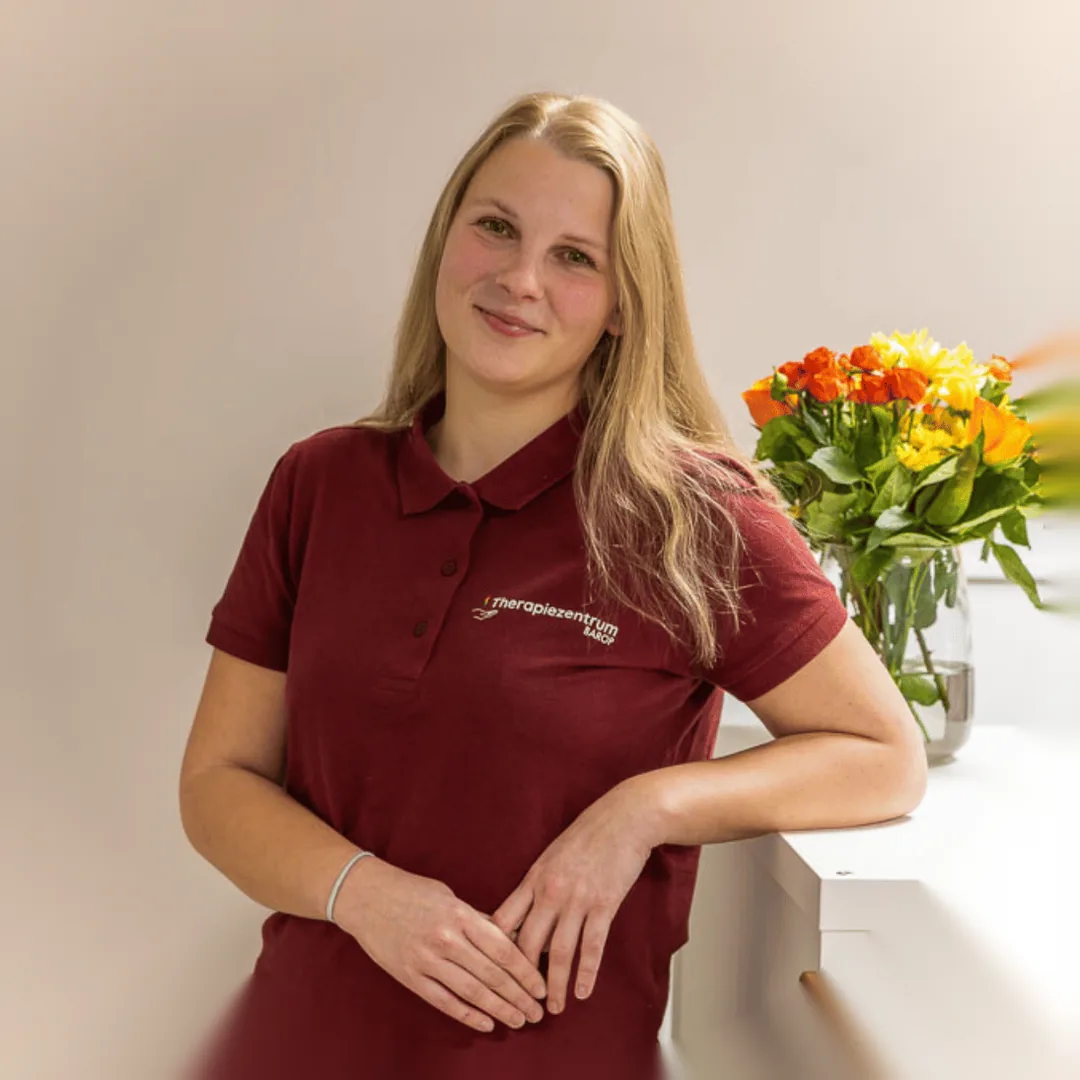 Selina, Leitung Rezeption im Therapiezentrum Barop